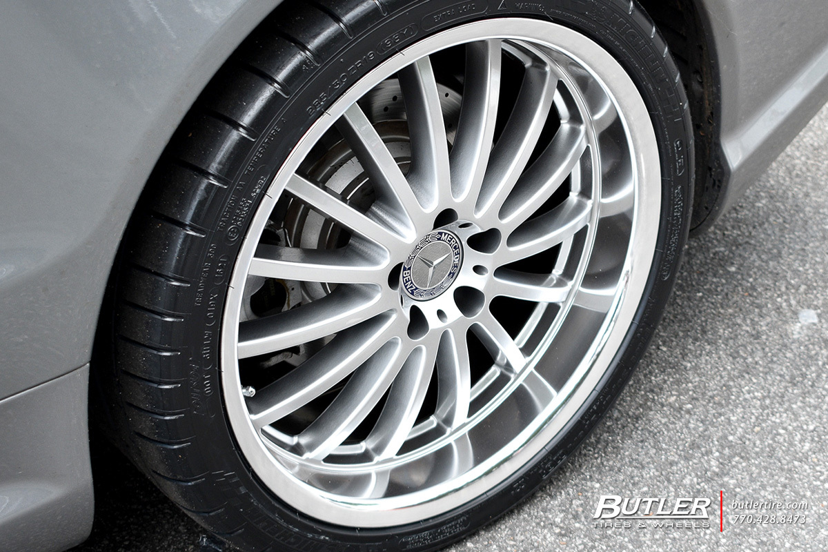 Mercedes SL-Class with 19in Mandrus Millennium Wheels