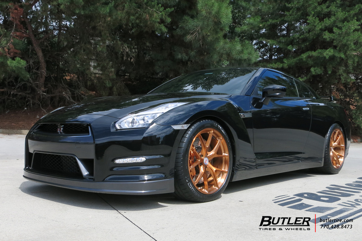 Nissan GTR with 20in HRE P101 Wheels