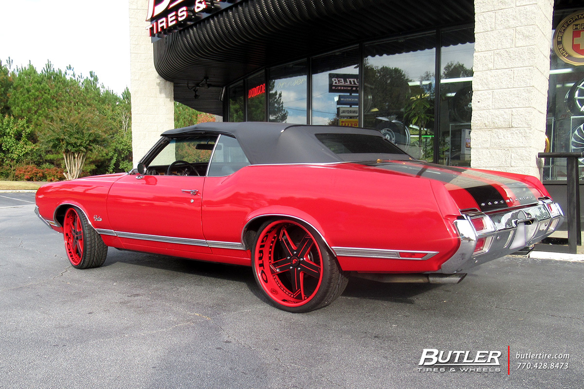 Oldsmobile Cutlass with 22in Forgiato Linee Wheels