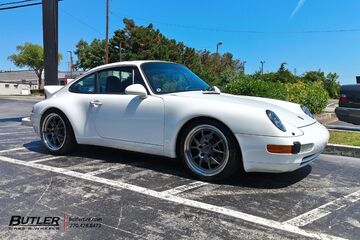 Porsche 911 with 18in Forgeline GA3 Wheels