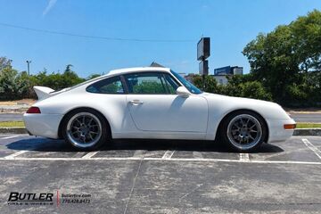 Porsche 911 with 18in Forgeline GA3 Wheels