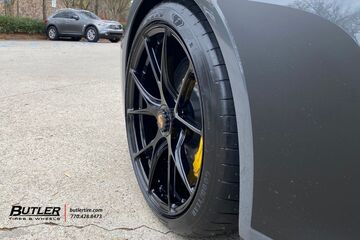 Porsche 911 with 21in Vossen RS74 Wheels