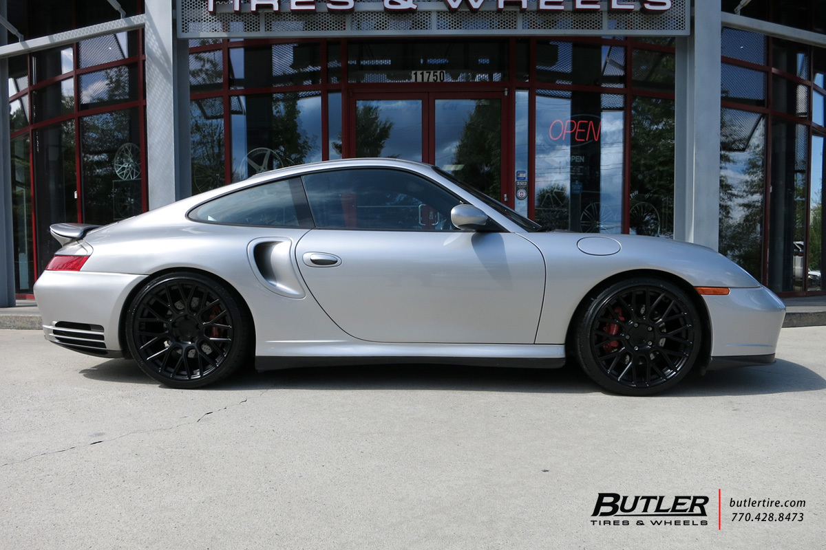 Porsche 911 Turbo with 19in Victor Stabil Wheels