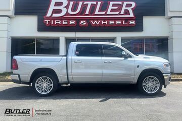 Ram 1500 with 22in Vossen HF7 Wheels
