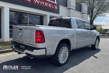 Ram 1500 with 22in Vossen HF7 Wheels