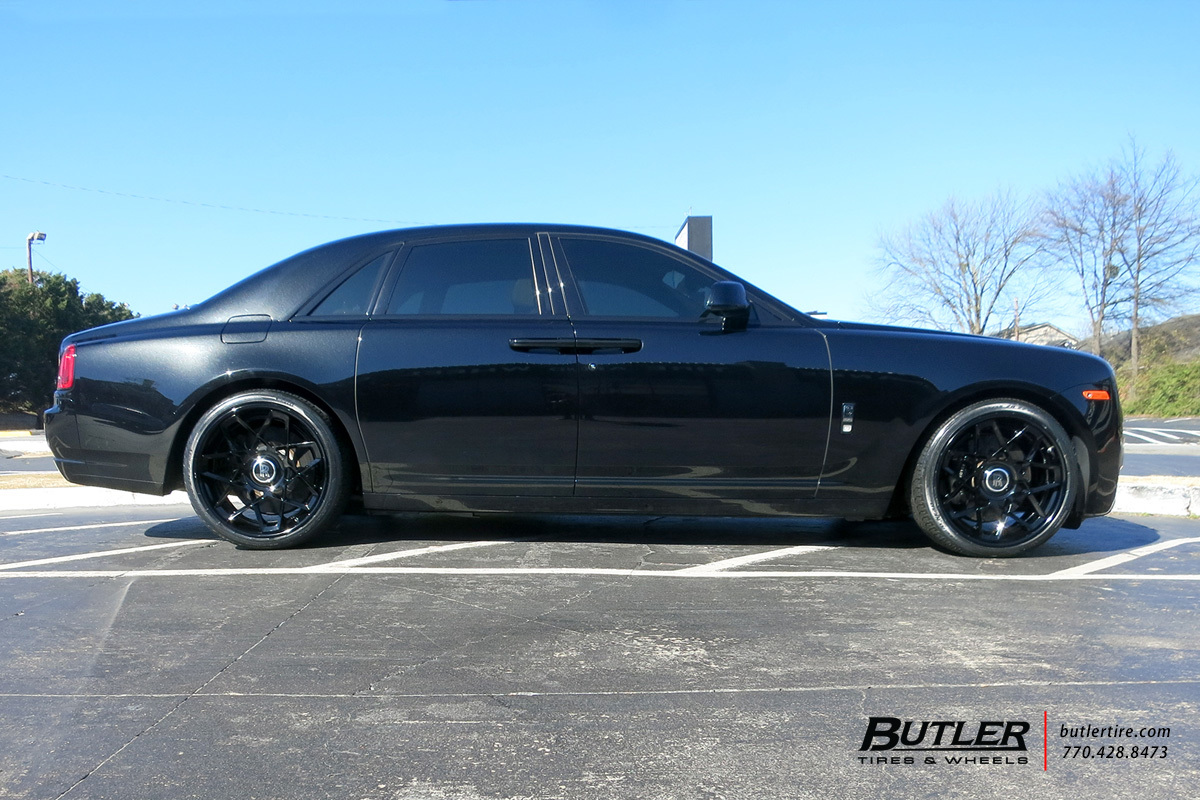 Rolls Royce Ghost with 22in AG Luxury AGL55 Wheels