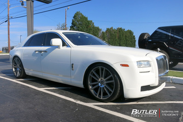Rolls Royce Ghost with 22in TSW Gatsby Wheels