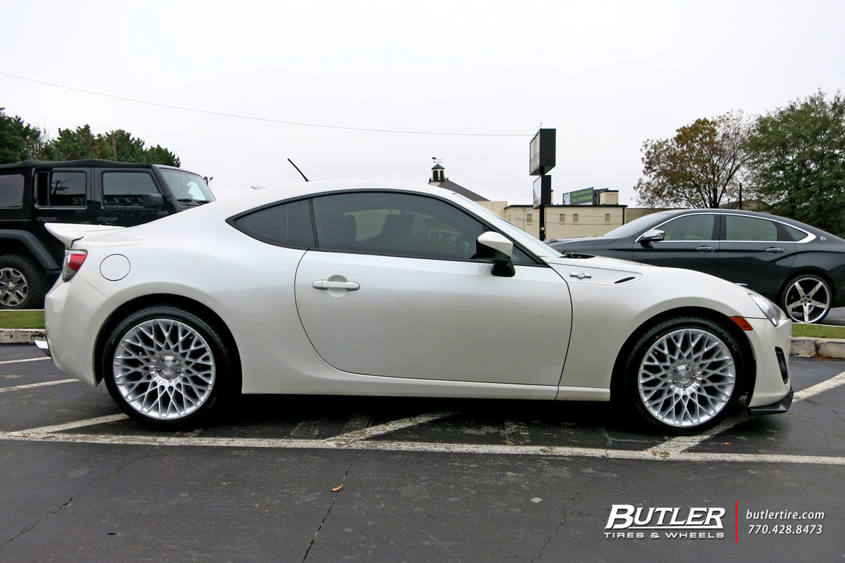 Scion FRS with 18in Niche Citrine Wheels