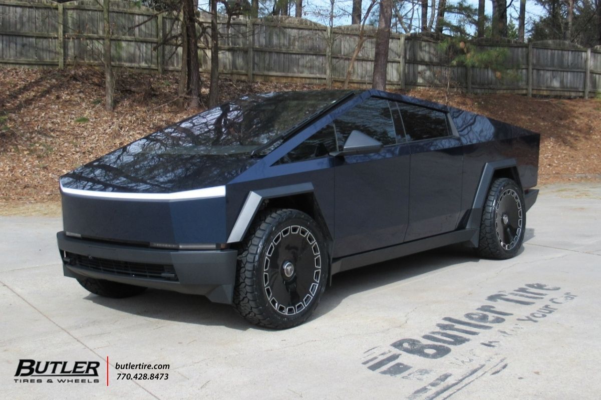 Tesla Cyber Truck with 24in Giovanna Sicily Wheels