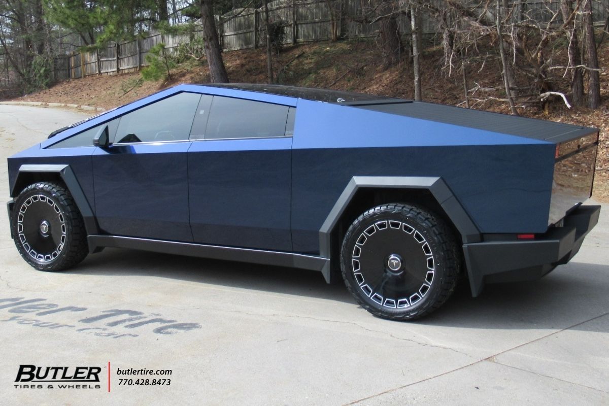 Tesla Cyber Truck with 24in Giovanna Sicily Wheels