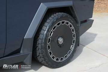 Tesla Cyber Truck with 24in Giovanna Sicily Wheels