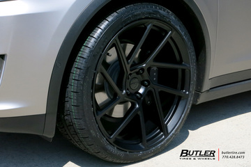 Tesla Model X with 22in Vossen NV2 Wheels