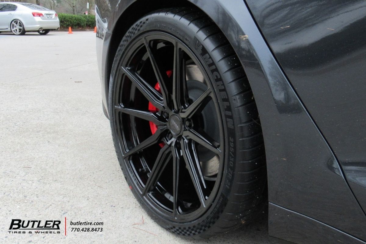 Tesla S with 21in Vossen HF3 Wheels