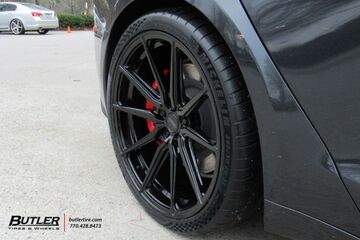 Tesla S with 21in Vossen HF3 Wheels