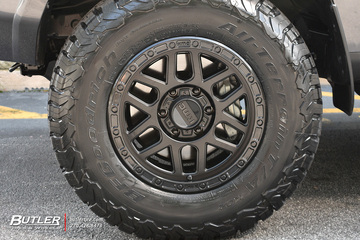 Toyota 4Runner with 17in KMC Mesa Wheels