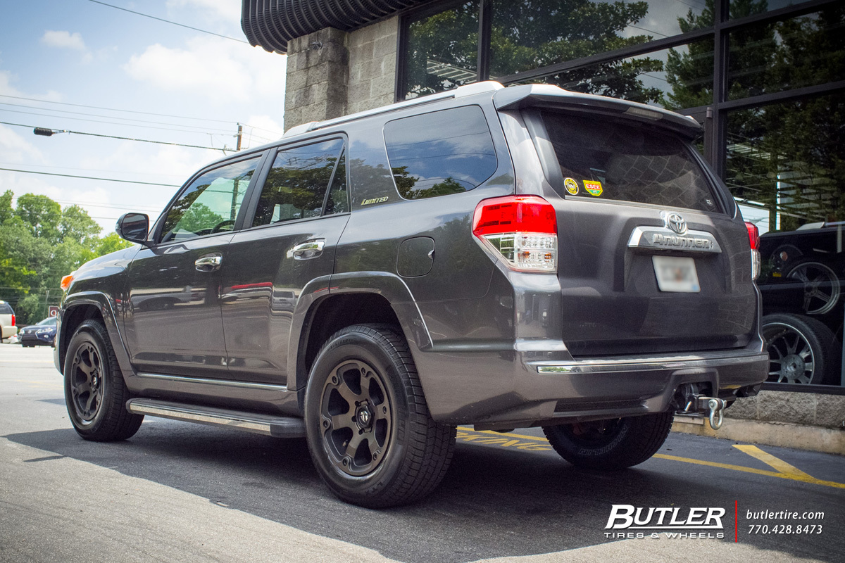 Toyota 4Runner with 18in Fuel Beast Wheels