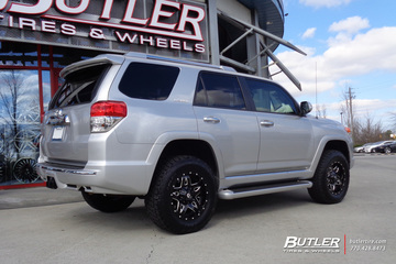 Toyota 4Runner with 18in Fuel Full Blown Wheels
