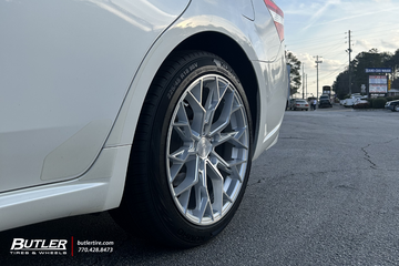 Toyota Avalon with 18in Dolce Aria Wheels Wheels