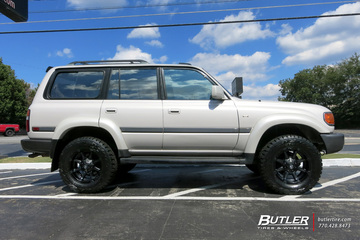 Toyota Land Cruiser with 18in Fuel Coupler Wheels