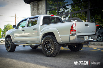 Toyota Tacoma with 18in Fuel Boost Wheels