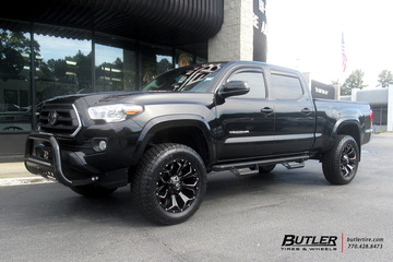 Toyota Tacoma with 20in Fuel Assault Wheels