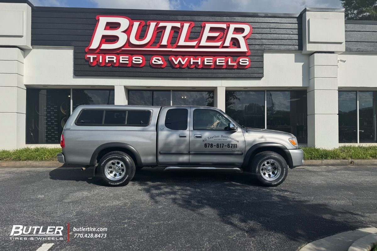 2005 Toyota Tundra with 16x10 Baja polished wheels and Continental tires