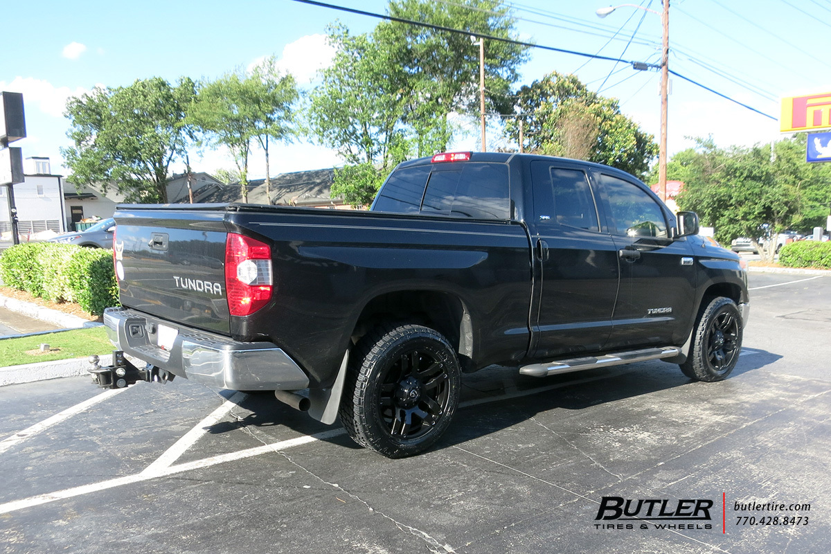 Toyota Tundra with 20in Fuel Pump Wheels