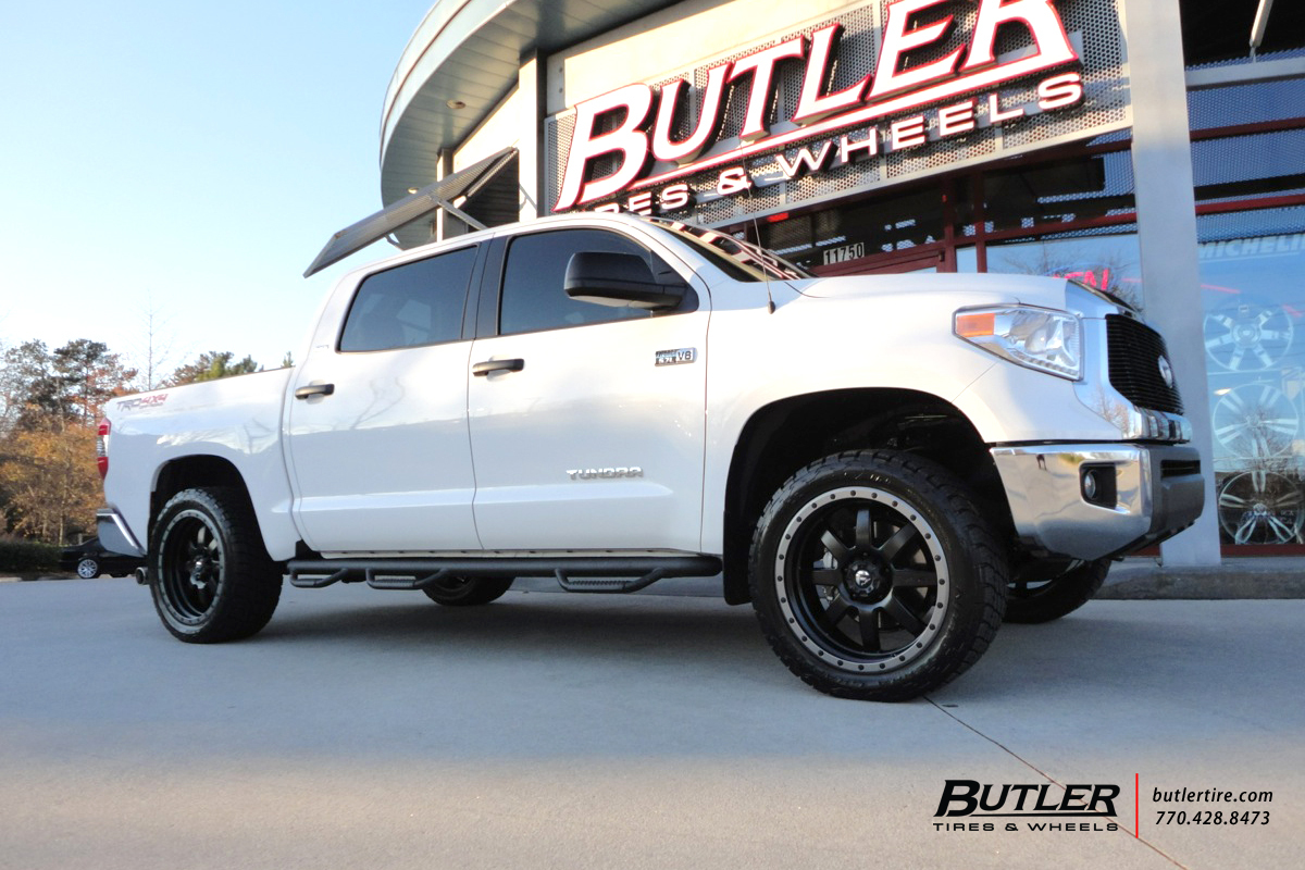 Toyota Tundra with 22in Fuel Trophy Wheels