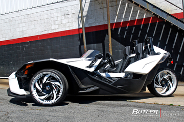 Polaris Slingshot on Custom 22in Savini Diamond Carpi Wheels