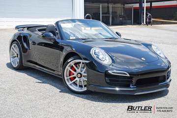 Porsche 991 911 Turbo Cab on Center Lock 20in Savini SV40d Wheels