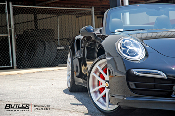 Porsche 991 911 Turbo Cab on Center Lock 20in Savini SV40d Wheels