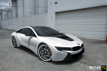 BMW i8 on Custom Painted Savini SV62d Wheels