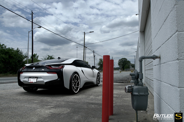 BMW i8 on Custom Painted Savini SV62d Wheels