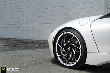 BMW i8 on Custom Painted Savini SV62d Wheels
