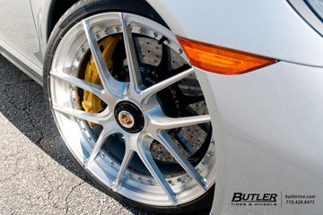 Porsche 911 Turbo S on custom 21in Center Lock Niche Targa Mono II Wheels