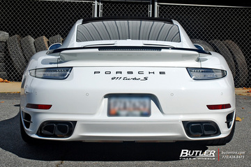 Porsche 991 911 Turbo S on 20in HRE P101 Wheels