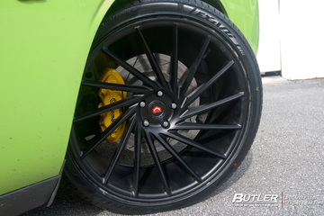 Dodge Challenger RT Scat Pack on 22in Vossen VPS-305T Wheels