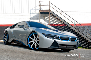 BMW i8 on custom 22in Forgiato Fondare ECL Wheels