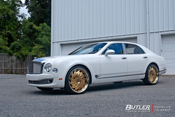 Bentley Mulsanne with 24in Gold Savini Diamond Prali Wheels