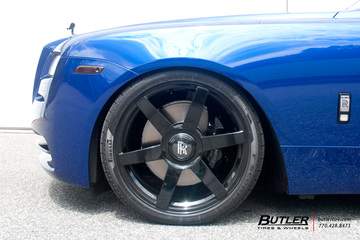Lowered Rolls Royce Wraith on 22in AG Luxury PVT6 Wheels