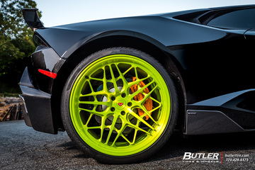 Vorsteiner Novara Lamborghini Huracan with Vossen ML-R3 Wheels 