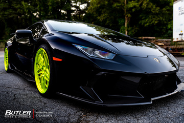 Vorsteiner Novara Lamborghini Huracan with Vossen ML-R3 Wheels 