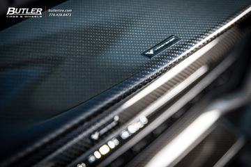 Vorsteiner Novara Lamborghini Huracan with Vossen ML-R3 Wheels 