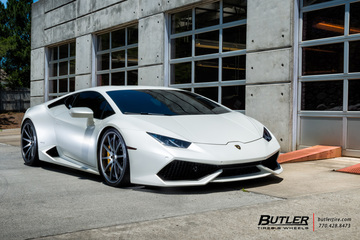 Lamborghini Huracan with Savini SV41 Wheels