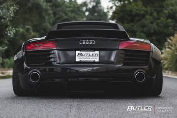 Slammed Liberty Walk Widebody Audi R8 Spyder with Savini SV75 Wheels and Michelin Pilot Sport 4s Tires