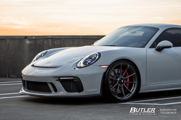 Porsche 991.2 GT3 Touring with 21in custom Vossen M-X2 Wheels
