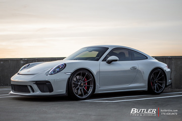 Porsche 991.2 GT3 Touring with 21in custom Vossen M-X2 Wheels