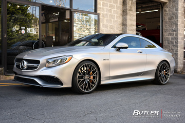 The Ultimate Christmas Giveaway!