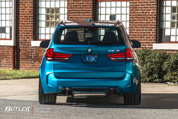 Lowered BMW X5M with 22in Vossen HF-1 Wheels and Vredestein Tires