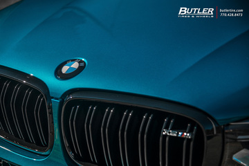 Lowered BMW X5M with 22in Vossen HF-1 Wheels and Vredestein Tires